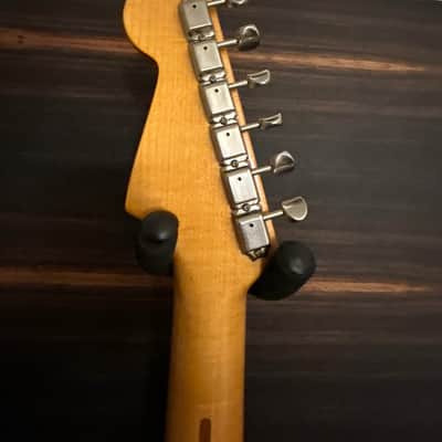 Fender Eric Johnson Signature Stratocaster 2020 - Present - 2-Color Sunburst image 5
