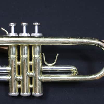 A Conn Bb Trumpet in a Hard Case as-is # 16 T image 6