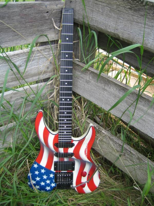 Steinberger GM4T custom transtrem 1986 White / Custom air brush image 1