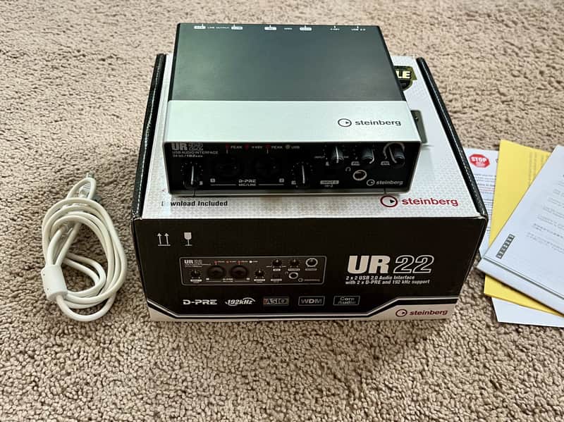 Steinberg UR22 USB 2.0 Audio Interface 24-bit/192kHz D-PRE, 2 Channels image 1