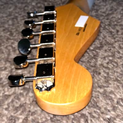 2023 Fender Vintera II '50s Stratocaster with Maple Fretboard Sunburst electric guitar image 10