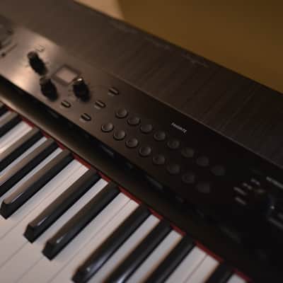 Korg Grandstage 88 – RH3 Hammer Weighted Action Stage 88-Keys Piano image 6
