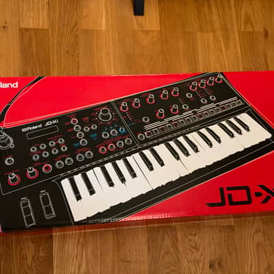 Roland JD-Xi 37-Key Analog/Digital Crossover Synthesizer image 3
