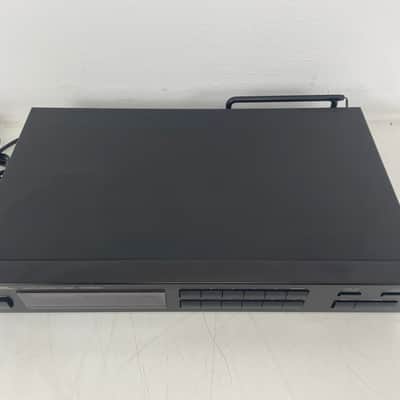 Rotel - RT935AX - AM/FM Stereo Tuner image 8
