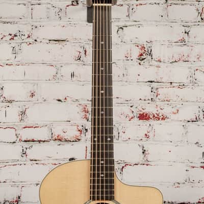 Taylor 214ce Deluxe Acoustic/Electric Guitar Natural x1534 image 3