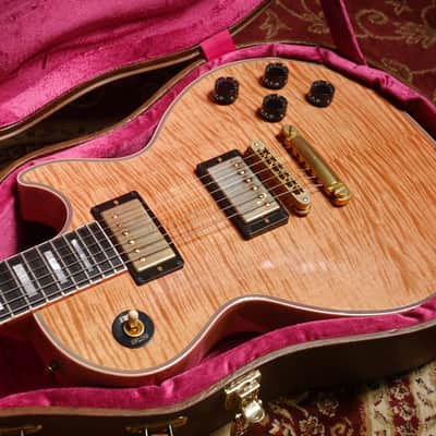 Gibson Custom Shop Les Paul Custom  2016 - Figured Pink Widow image 13