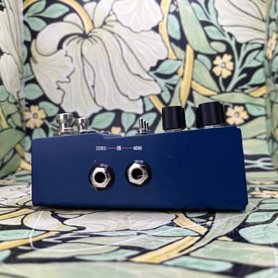 Walrus Audio Mako Series M1 High-Fidelity Modulation Machine - Used image 4