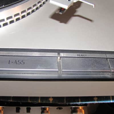 JVC   L-A55  1979-80 Automatic Direct-Drive Turntable W/ Ortofon Cartridge image 3