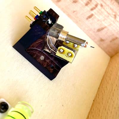 Van den Hul Colibri XGW MC Cartridge, African Blackwood Body, 24K Gold Coils, VDH-1S Stylus image 9