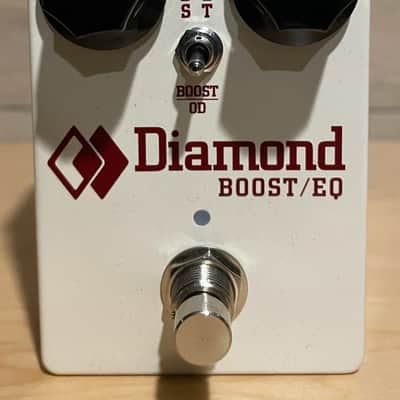 Diamond Boost / EQ (4-Knob) 2025 - Present - White image 1