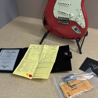 Fender Custom Shop Michael Landau '63 Stratocaster Relic 2024 - Fiesta Red over 3-Color Sunburst image 6