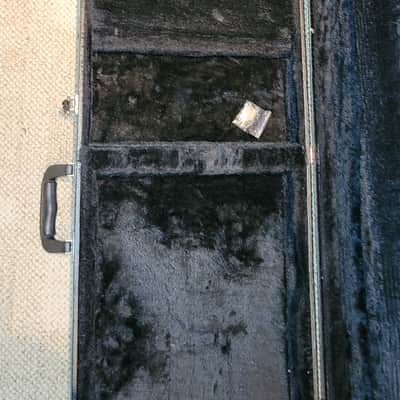 Road Runner Guitar Case #2  Black image 4