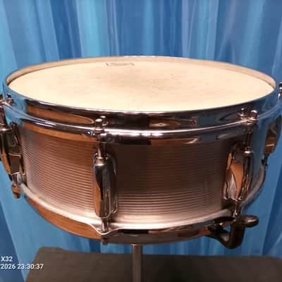 Slingerland No. 140 Student Model 5x14" 8-Lug Aluminum Snare Drum with case and stand- serial number 70s image 2