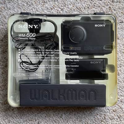 [RARE FULL BOX] Sony WM-600 Walkman Cassette Player, NM Shape, Working ! image 4