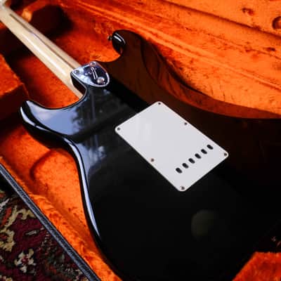 Fender FSR American Vintage '70s Stratocaster Matching Headstock 2015 Black image 20
