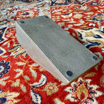 Prototype - Isle Of Tone Luxe 64 Fuzz #4 with Mullard OC81D Red Dot transistor image 8