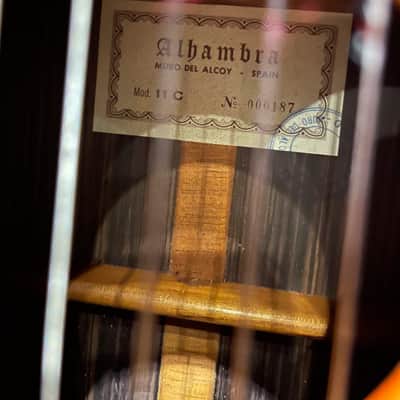 Alhambra Model 11C, Serial Number 000187 - Natural high-gloss image 3