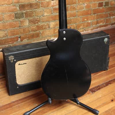 Airline Model 7214 Amp in Case c. 1960 image 4