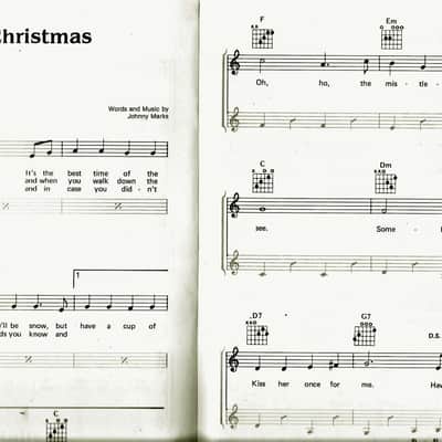 Easy Guitar CHRISTMAS TIME Songbook arranged by Will Schmid Playing Guide Pick and Strums image 3