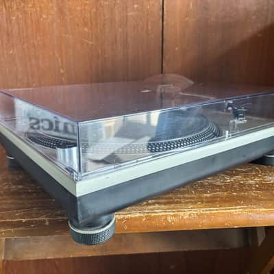 Technics SL-1200MK5 Silver Analog DJ Turntables w/ SHURE M44G image 10