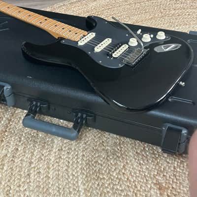 Fender American Elite HSS Stratocaster 2015 - Black image 23