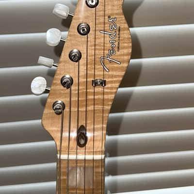 Fender Parallel Universe Volume II Telecaster Tele Magico 2020 - 2021 - Transparent Daphne Blue MINT image 3