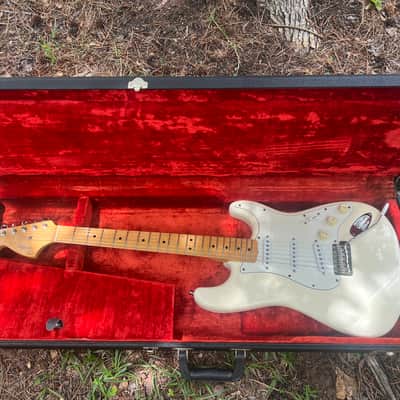 Fender Jimi Hendrix Voodoo Stratocaster 1997 - White image 18