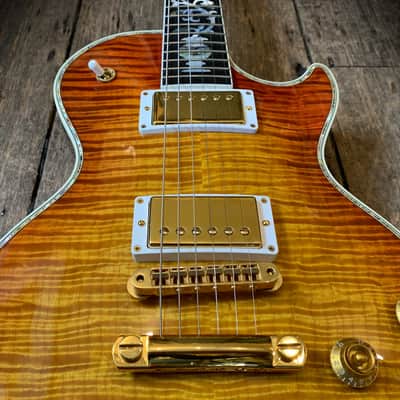 1997 Gibson Les Paul Ultima Heritage Cherry Sunburst with hard shell case image 14