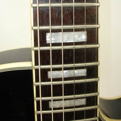 2003 Epiphone Les Paul Custom "Black Beauty" Electric Guitar, Gold Hardware, Ebony image 9