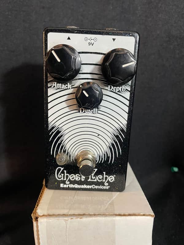 EarthQuaker Devices ghost echo