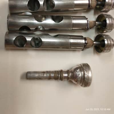 Elkhart Conn Director brass cornet image 3