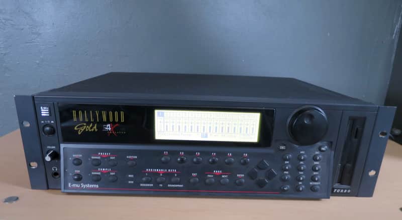 ジャンク品 E-mu E4X EMULATOR サンプラー ジャンク品 E-mu E4X EMULATOR サンプラー