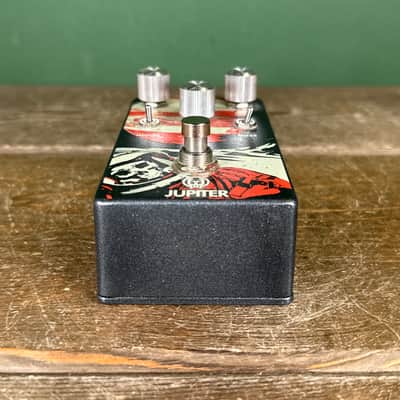 Walrus Audio Jupiter Multi-Clip Fuzz V2 2017 - 2025 - Grey / Red image 6