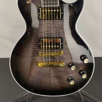 Gibson Les Paul Supreme Electric Guitar, Ebony Fingerboard, Translucent Ebony Burst image 3