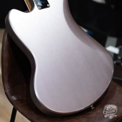 Bilt Relevator Baritone LS Guitar w/ Gigbag - Heather Mist Satin image 6