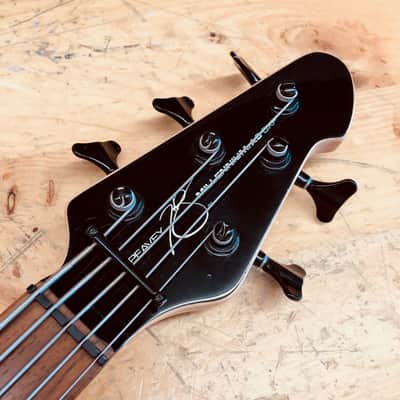 Peavey Millenium AC BXP 5-String Active Electric Bass Guitar image 2