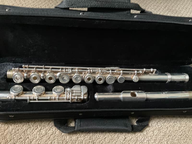 Gemeinhardt  Open Hole Flute, B Foot, All New Pads, Case image 1