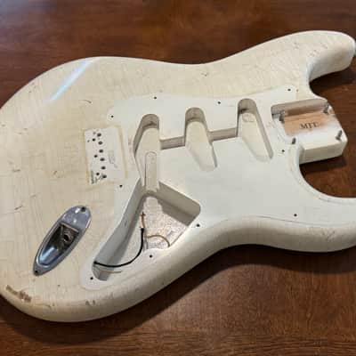 NOS Relic Alder MJT Hardtail Stratocaster Body only 4 lbs 6 oz with Fender Hardware! image 1