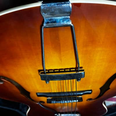 Gretsch G9555 New Yorker Archtop Guitar w Case image 5