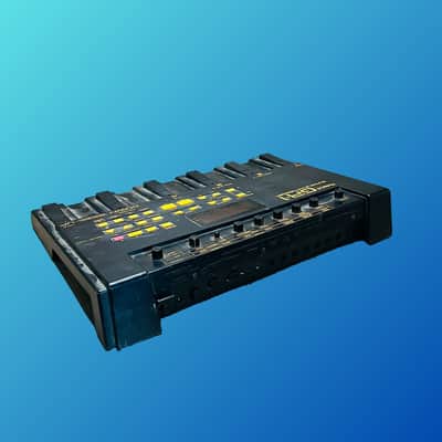 Roland GR-1 Guitar Synthesizer image 3
