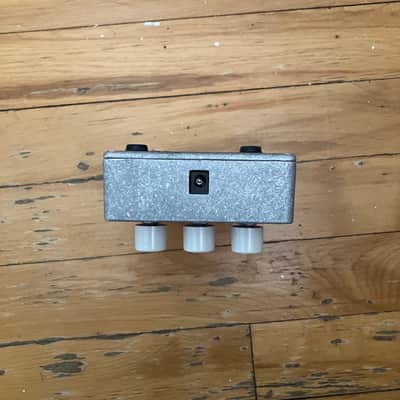 Electro-Harmonix Micro POG Polyphonic Octave Generator 2007 - Present Red / Gray image 3