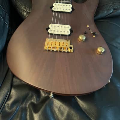 Suhr Modern Walnut top Mahogany body Satin image 12