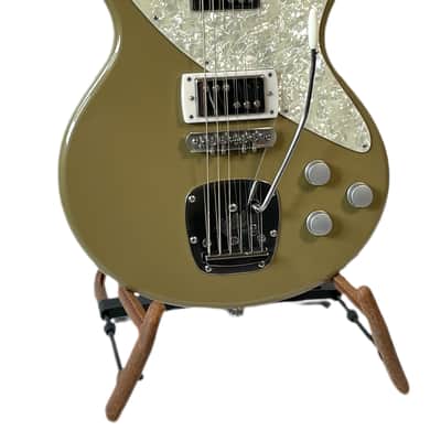 Koll Super Cub, Dirty Gold Metallic w/ Mastery bridge & vibrato Curtis Novak WRHB pickups image 2