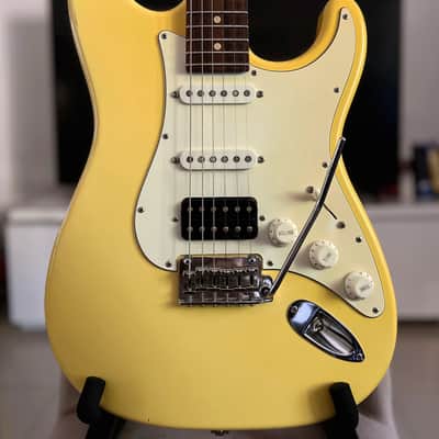 Suhr Classic S Hss Vintage Yellow image 1
