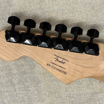 2014 Squier Bullet Stratocaster HH Tremolo Black Hardware Rosewood Fretboard image 10