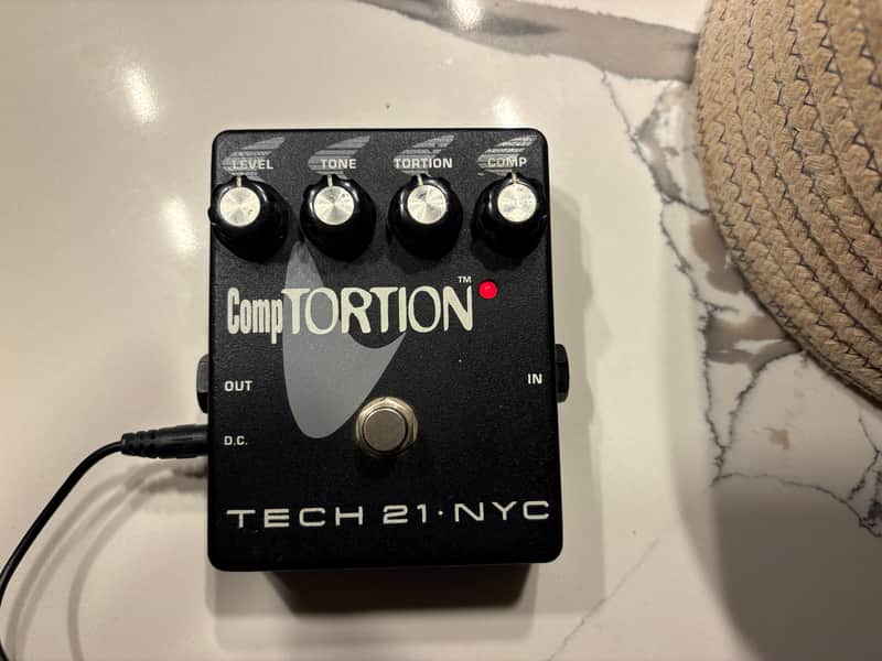 Tech 21 Comptortion