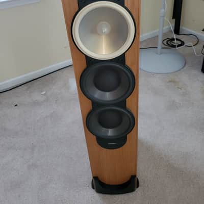 Pair of Paradigm Monitor 11 v5 floor tower speakers Maple/Natural color image 20