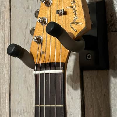 New Fender Mike McCready Signature Stratocaster - 3-Color Sunburst Relic, Support Small Business and Shop Here! image 8
