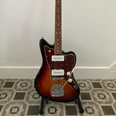 Fender American Professional Jazzmaster with Rosewood Fretboard 2017 - 2019 - 3-Color Sunburst image 17