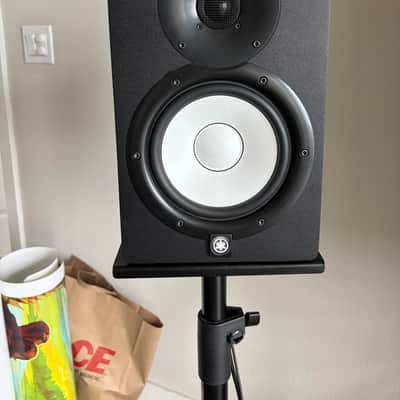 Yamaha HS7 6.5" Powered Studio Monitor (Pair) 2015 - Present - Black image 1